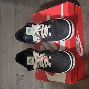 Nike Air Force Men's Shoes size 8